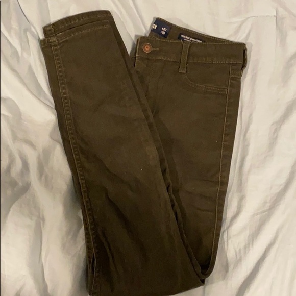 Jeans - Picture 1 of 3